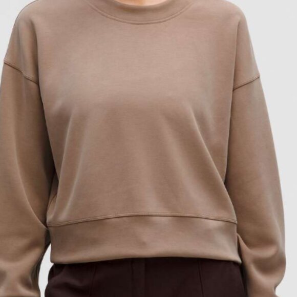 95. Lululemon Softstreme Perfectly Oversized Cropped Crew Taupetastic - Picture 2 of 5
